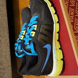 Used Nike Dual Fushion Sneakers Women's Size 7